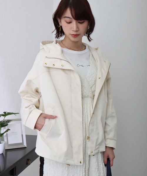 libelle more(リベル モア)の「テフロン加工 E/ツイル マウンテンパーカー(マウンテンパーカー・レディース・ネイビー/オリーブ/グレイッシュベージュ/ブラック/アイボリー・L/M)」の10枚目の写真