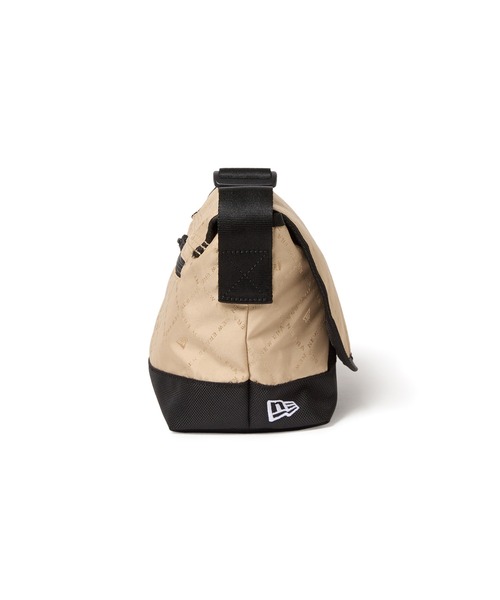 NEW ERA（ニューエラ）の「ニューエラ ショルダーバッグ ナイロン（ショルダーバッグ・メンズ・ブラック/ベージュ・FREE）」の14枚目の写真