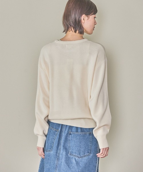 LAKOLE（ラコレ）の「刺繍ロゴニットプルオーバー / 289668（ニット/セーター・レディース・チャコールグレー/オレンジ/ライトグリーン/アイボリー・FREE）」の15枚目の写真