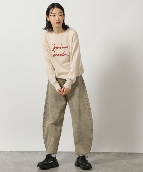 LAKOLE（ラコレ）の「刺繍ロゴニットプルオーバー / 289668（ニット/セーター・レディース・チャコールグレー/オレンジ/ライトグリーン/アイボリー・FREE）」の21枚目の写真