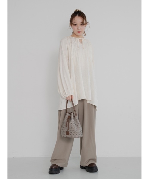 JUMELLE（ジュメロ）の「【25/SS新作】pin tuck tunic shirt（シャツ/ブラウス・レディース・ピンク/アイボリー・FREE）」の19枚目の写真