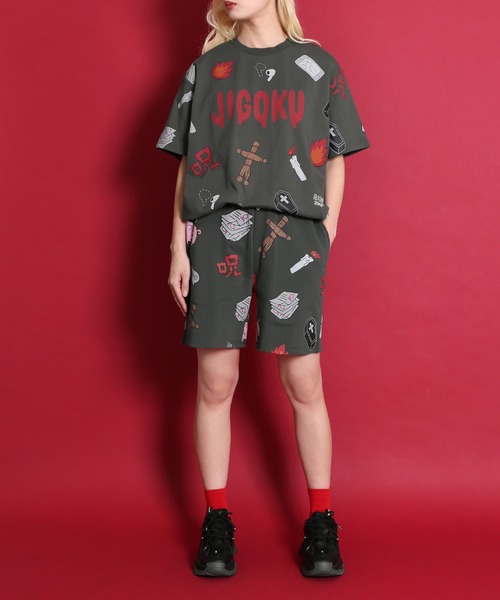 PUNYUS(プニュズ)の「天国と地獄総柄スウェットショーパン(スウェットパンツ・レディース・ホワイト/スミクロ・1/2/4/3)」の3枚目の写真