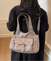 passion（パッション）の「Y2K レトロ  アウトポケット ショルダーバッグ 2WAY/A4対応大容量（ショルダーバッグ）」