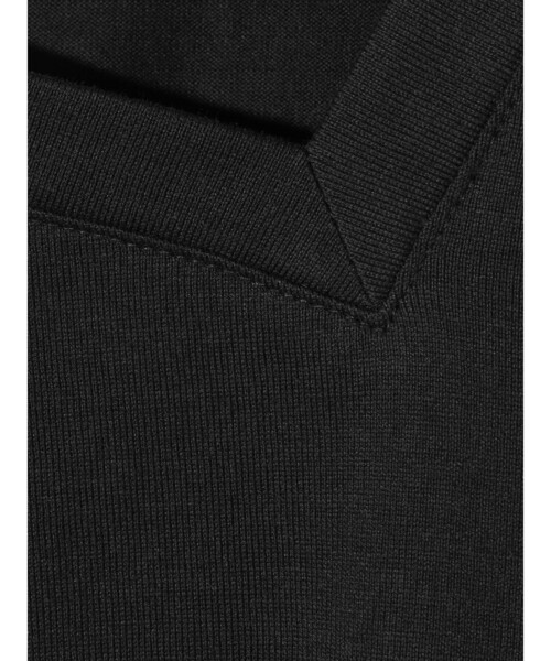 MIDIUMISOLID(ミディウミソリッド)の「MIDIUMISOLID for Ladies アシンメトリーネックプルオーバー(Tシャツ/カットソー・レディース・ブラック/カーキ/オフホワイト・FREE)」の12枚目の写真
