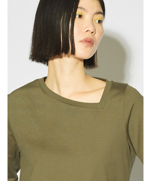 MIDIUMISOLID(ミディウミソリッド)の「MIDIUMISOLID for Ladies アシンメトリーネックプルオーバー(Tシャツ/カットソー・レディース・ブラック/カーキ/オフホワイト・FREE)」の16枚目の写真