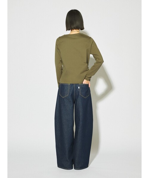 MIDIUMISOLID(ミディウミソリッド)の「MIDIUMISOLID for Ladies アシンメトリーネックプルオーバー(Tシャツ/カットソー・レディース・ブラック/カーキ/オフホワイト・FREE)」の6枚目の写真