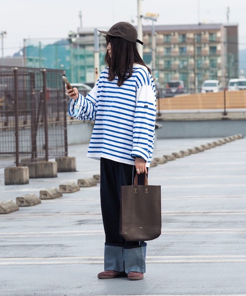 UNDERSTATEMENTs（アンダーステイトメント）の「【ユニセックス】サイドフリンジロールアップデニムパンツ（デニムパンツ・メンズ・ブラック/インディゴブルー・SMALL/MEDIUM/LARGE）」の11枚目の写真