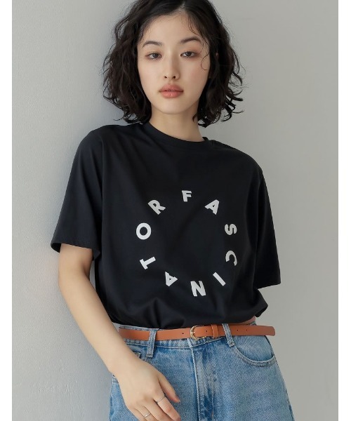 Re:EDIT（リエディ）の「[2025SS COLLECTION][接触冷感][UVカット][紫外線対策]サークルロゴTシャツ（Tシャツ/カットソー・レディース・ブラック/チャコールグレー/ホワイト・MEDIUM/LARGE）」の2枚目の写真
