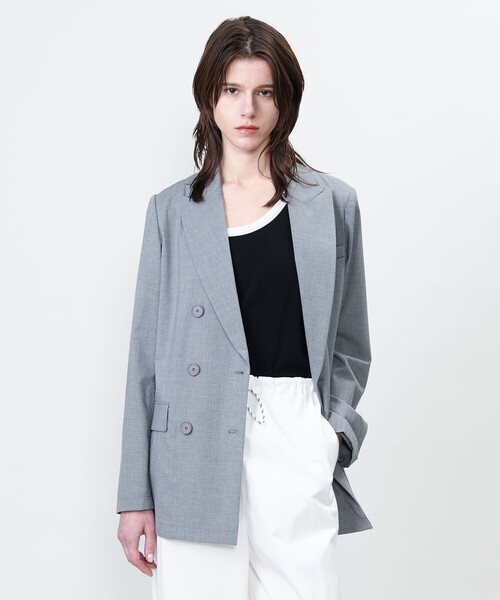 ASTRAET(アストラット)の「<ASTRAET>ピークドラペル 6ボタン ダブルジャケット(テーラードジャケット・レディース・ブラック/ライトグレー・1/0)」の1枚目の写真