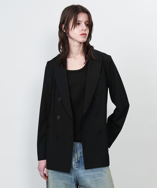 ASTRAET(アストラット)の「<ASTRAET>ピークドラペル 6ボタン ダブルジャケット(テーラードジャケット・レディース・ブラック/ライトグレー・1/0)」の3枚目の写真