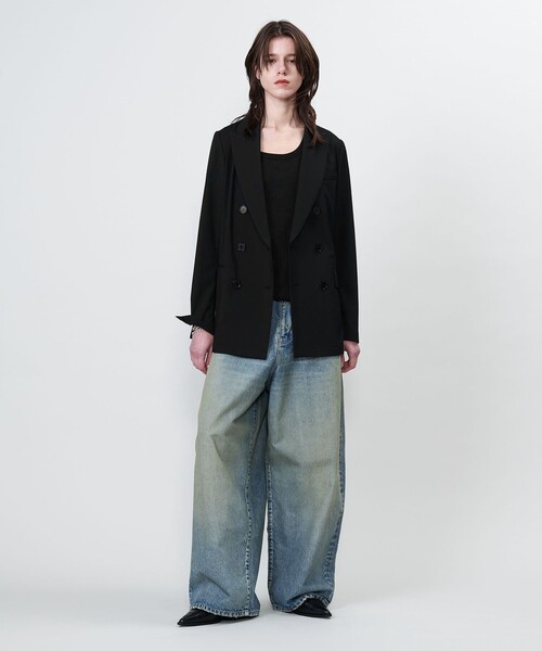 ASTRAET(アストラット)の「<ASTRAET>ピークドラペル 6ボタン ダブルジャケット(テーラードジャケット・レディース・ブラック/ライトグレー・1/0)」の4枚目の写真