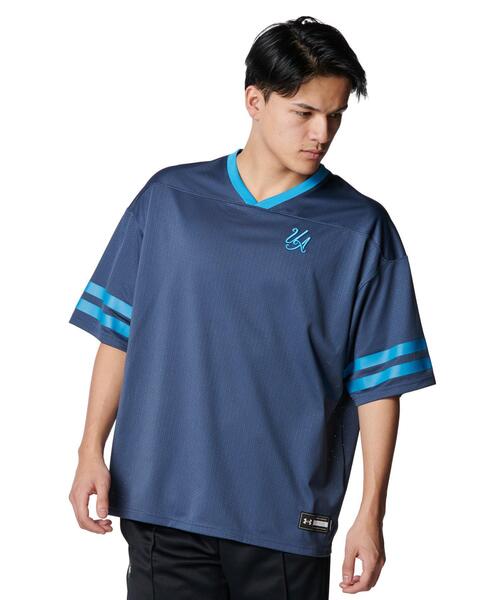 UNDER ARMOUR(アンダーアーマー)の「UAメッシュ ユニフォーム Tシャツ(ライフスタイル/メンズ)(Tシャツ/カットソー・メンズ・チャコールグレー・XL/L/M/S/2XL/3XL)」の1枚目の写真