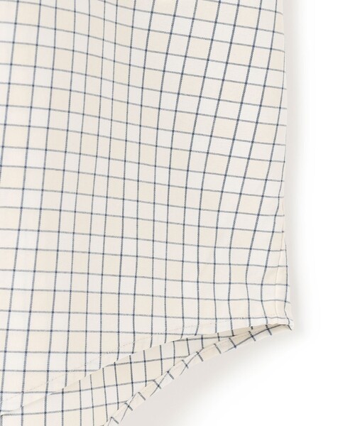UNFILO(アンフィーロ)の「コットンライク 半袖シャツ(シャツ/ブラウス・メンズ・ブルー系1/ベージュ系3・SMALL/LARGE/MEDIUM/X-LARGE)」の16枚目の写真