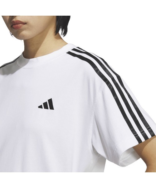 adidas(アディダス)の「アディダス adidas エッセンシャルズ プラス スリーストライプス 半袖Tシャツ(Tシャツ/カットソー・レディース・ブラック/ホワイト・S/M/L/XL)」の6枚目の写真