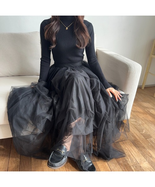 Ogue.（オグ）の「[ Ogue. ] volume tulle skirt（ボリュームチュールスカート）（スカート・レディース・アイボリー/チャコールグレー/ブラック・FREE）」の2枚目の写真