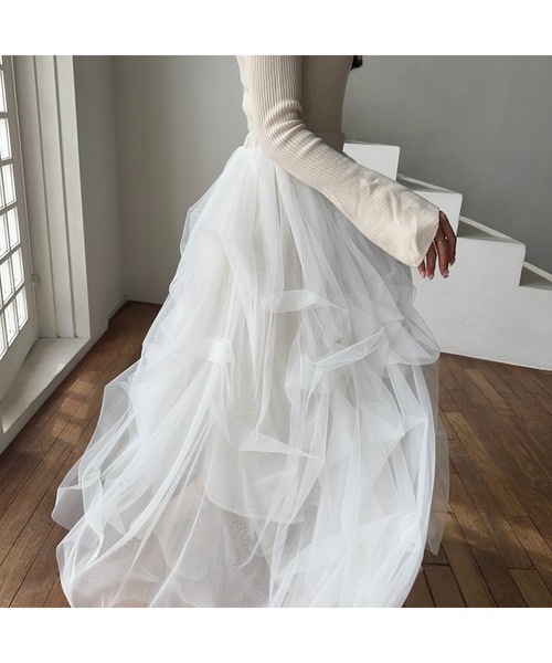 Ogue.（オグ）の「[ Ogue. ] volume tulle skirt（ボリュームチュールスカート）（スカート・レディース・アイボリー/チャコールグレー/ブラック・FREE）」の4枚目の写真