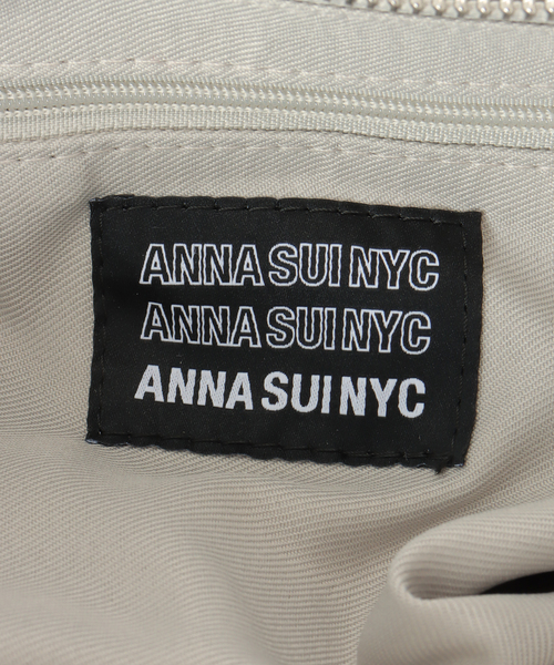 anna sui nyc（アナ スイ エヌ ワイ シー）の「ANNA SUI NYC マルチポケットチビバッグ（ショルダーバッグ・レディース・シルバー・FREE）」の15枚目の写真
