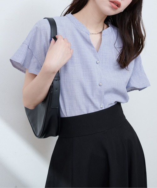 natural couture(ナチュラルクチュール)の「麻調合繊フリル袖ブラウス(シャツ/ブラウス・レディース・ライトベージュ/サックスブルー/ブラック/グレー/ピンク/ミント/ブルー・FREE)」の6枚目の写真