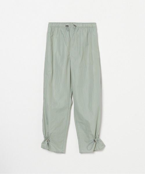 HELIOPOLE（エリオポール）の「PARACHUTE PANTS（その他パンツ・レディース・ブラック/ベージュ/セージグリーン・36/38）」の3枚目の写真