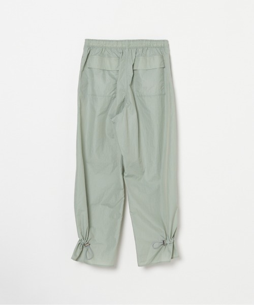 HELIOPOLE（エリオポール）の「PARACHUTE PANTS（その他パンツ・レディース・ブラック/ベージュ/セージグリーン・36/38）」の5枚目の写真