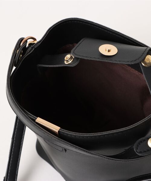 VIBGYOR（ヴィブジョー）の「urbanfemine./2way ショルダーバッグ U7439（ショルダーバッグ・レディース・ブラック/ダークブラウン/ブラウン/ホワイト・FREE）」の6枚目の写真