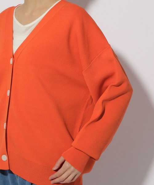 Elura(エルーラ)の「サラサラタッチカーディガン/291204(カーディガン/ボレロ・レディース・ブルー/ネイビー/ダークネイビー/オレンジ・FREE)」の17枚目の写真