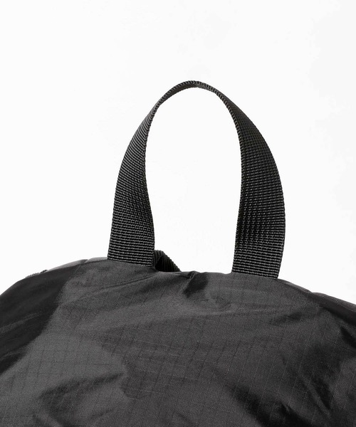 GLOBAL WORK（グローバルワーク）の「スッキャリパッカブルデイパック/325982（バックパック/リュック・メンズ・ブラック/グレー/カーキ・ONE SIZE）」の9枚目の写真