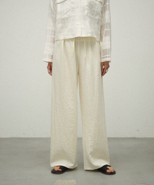 Lutim by u(ルチバイユー)の「Waist Spindle Easy Pants / ウエストスピンドルイージーパンツ(その他パンツ・レディース・ブラック/ホワイト/イエロー・FREE)」の10枚目の写真