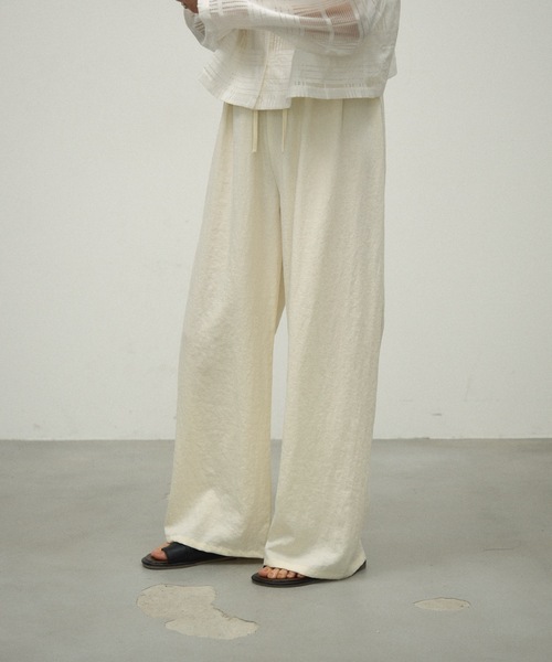Lutim by u(ルチバイユー)の「Waist Spindle Easy Pants / ウエストスピンドルイージーパンツ(その他パンツ・レディース・ブラック/ホワイト/イエロー・FREE)」の11枚目の写真