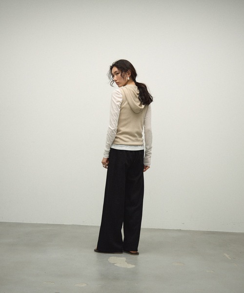 Lutim by u(ルチバイユー)の「Waist Spindle Easy Pants / ウエストスピンドルイージーパンツ(その他パンツ・レディース・ブラック/ホワイト/イエロー・FREE)」の9枚目の写真