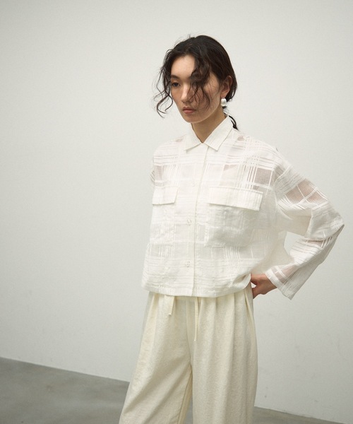 Lutim by u(ルチバイユー)の「Waist Spindle Easy Pants / ウエストスピンドルイージーパンツ(その他パンツ・レディース・ブラック/ホワイト/イエロー・FREE)」の4枚目の写真