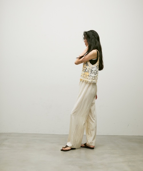 Lutim by u(ルチバイユー)の「Waist Spindle Easy Pants / ウエストスピンドルイージーパンツ(その他パンツ・レディース・ブラック/ホワイト/イエロー・FREE)」の20枚目の写真