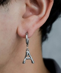 ARROWM Aモチーフ ピアス/イヤーカフ 片耳