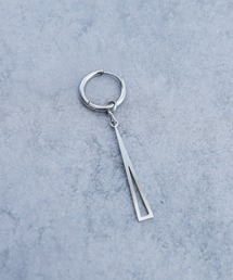 ARROWM（アローム）の「ARROWM Aモチーフ ピアス/イヤーカフ　片耳（ピアス（片耳用））」