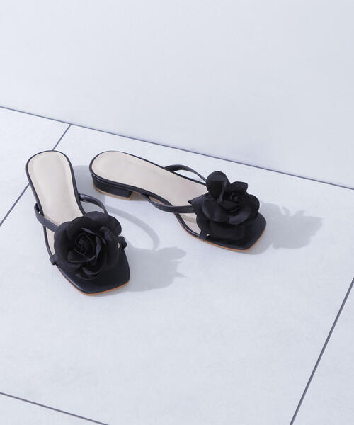 美品☆フラワーサンダル K04716BW00188_fw_thumbM.jpg