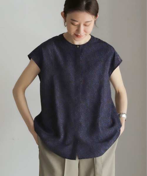 NOMBRE IMPAIR（ノンブルアンペール）の「ダークドット　フレンチクルーブラウス（シャツ/ブラウス・レディース・ブルー/グレー・FREE）」の13枚目の写真