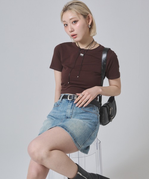 ENVYM(アンビー)の「クロップドベージックTシャツ 半袖(Tシャツ/カットソー・レディース・ホワイト/ブラウン/ブラック・FREE)」の16枚目の写真