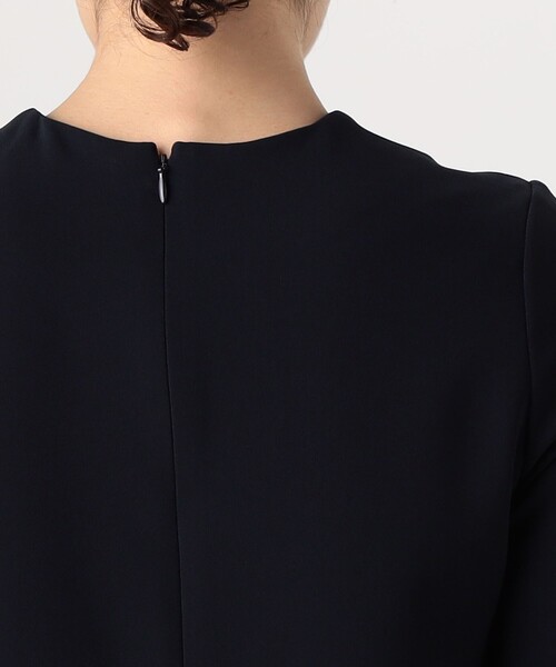 FLICKA(フリッカ)の「【別注】FLICKA for TOMORROWLAND with pearl ドレス(ドレス・レディース・ネイビー/ブラック系その他・1)」の7枚目の写真