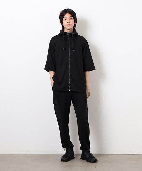 COMME CA ISM（コムサイズム）の「スポーティージャージ 半袖ジップブルゾン（ブルゾン・メンズ・ブラック/チャコール・M/L）」の3枚目の写真