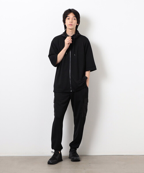 COMME CA ISM（コムサイズム）の「スポーティージャージ 半袖ジップブルゾン（ブルゾン・メンズ・ブラック/チャコール・M/L）」の4枚目の写真