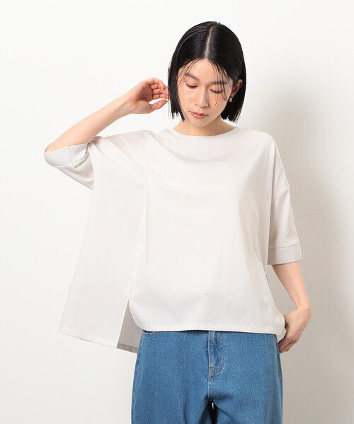 COMME CA ISM(コムサイズム)の「【接触冷感・抗菌防臭】アシンメトリーTシャツ(Tシャツ/カットソー・レディース・ベージュ/ブラック/ライトグレー/チャコール・LARGE/MEDIUM)」の9枚目の写真