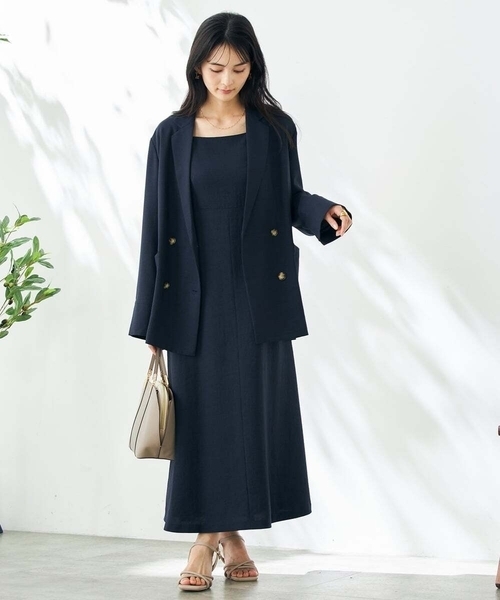 a.v.v（アーヴェヴェ）の「【接触冷感/UVカット/イージーケア】麻調ノースリーブフレアワンピース（ワンピース・レディース・ベージュ/ネイビー・36/40/38）」の9枚目の写真