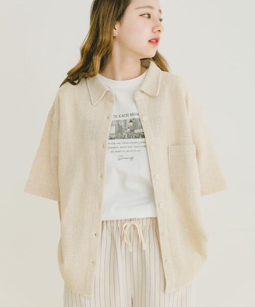 ITEMS URBANRESEARCH(アイテムズ アーバンリサーチ)の「メッシュルーズシャツ(シャツ/ブラウス・レディース・カーキ/ベージュ・FREE)」の2枚目の写真