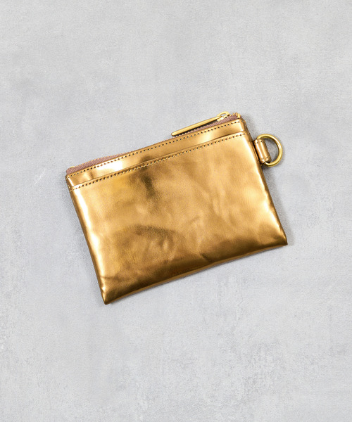 PATRICK STEPHAN（パトリックステファン）の「PATRICK STEPHAN パトリックステファン / Leather wide coin case "flat" レザーワイドカードケース ミニウォレット / 244AWA03（財布・メンズ・ブラック/ゴールド/シルバー・FREE）」の16枚目の写真