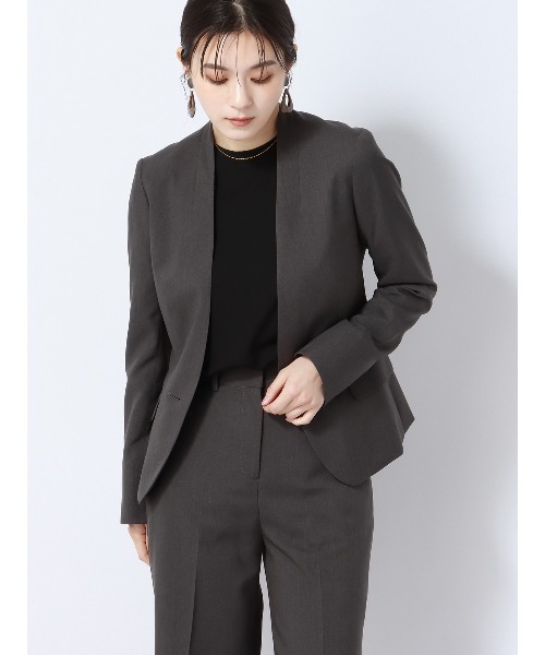 SUIT SQUARE(スーツスクエア)の「クルーネックプルオーバー ノースリーブ ウォッシャブル 接触冷感 レーヨンポンチ(Tシャツ/カットソー・レディース・ホワイト系/ブラック系・38(9号))」の18枚目の写真