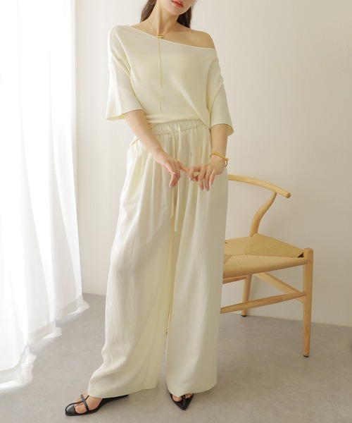 LAULEN(ローレン)の「2way one shoulder lib tops /2way ワンショルダー リブ 半袖 トップス(ニット/セーター・レディース・ベージュ/チャコールグレー/アイボリー/ブラック・FREE)」の8枚目の写真