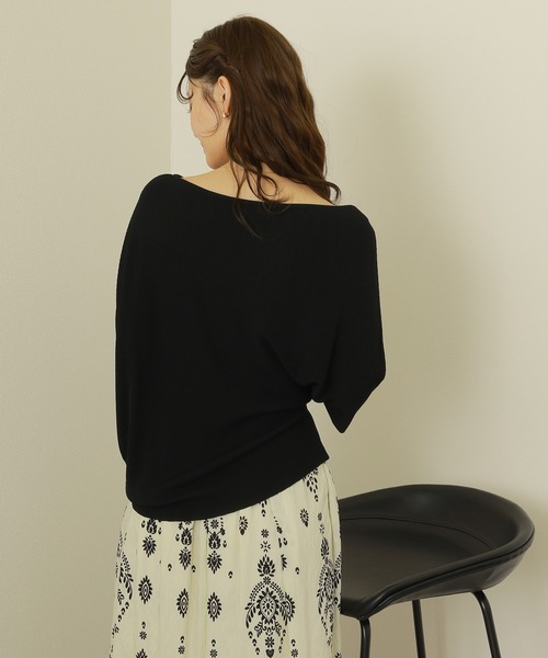 LAULEN(ローレン)の「2way one shoulder lib tops /2way ワンショルダー リブ 半袖 トップス(ニット/セーター・レディース・ベージュ/チャコールグレー/アイボリー/ブラック・FREE)」の11枚目の写真