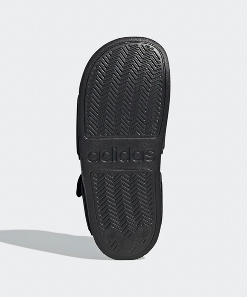 adidas（アディダス）の「【KIDS/キッズ】【adiddas/アディダス】ADILETTE SANDAL K（サンダル・キッズ・ブラック/ライトグリーン・18/21/19/20）」の8枚目の写真