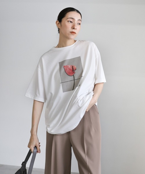 select MOCA（セレクトモカ）の「オーバーサイズオリジナルプリントTシャツ（Tシャツ/カットソー・レディース・ホワイト系その他3/ホワイト系その他/グレー系その他3/グレー系その他2/ブラック系その他3/ホワイト系その他2/ブラック系その他/ブラック系その他2/グレー系その他・FREE）」の21枚目の写真