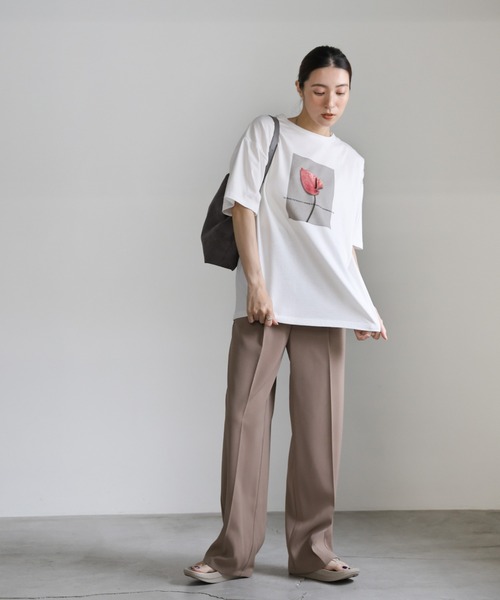 select MOCA（セレクトモカ）の「オーバーサイズオリジナルプリントTシャツ（Tシャツ/カットソー・レディース・ホワイト系その他3/ホワイト系その他/グレー系その他3/グレー系その他2/ブラック系その他3/ホワイト系その他2/ブラック系その他/ブラック系その他2/グレー系その他・FREE）」の10枚目の写真